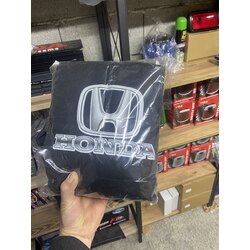 Siyah servis kılıfı